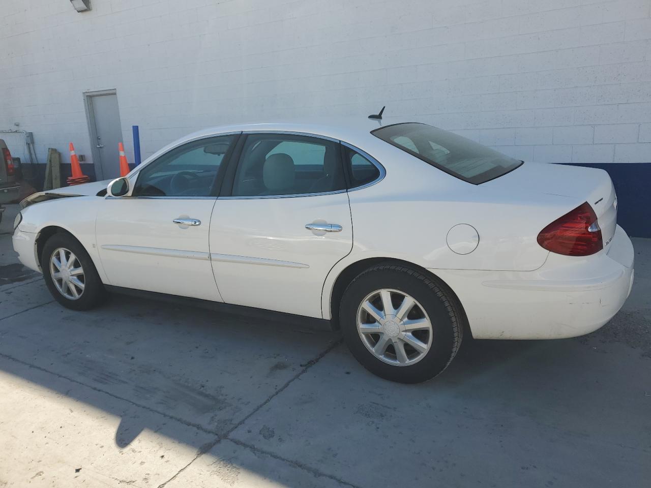 2006 Buick LaCrosse VIN 2G4WC582261260915 Copart auction photo, front end damage thumbnail 2