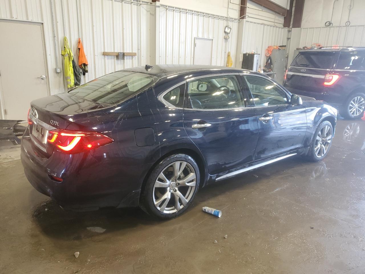 2016 Infiniti Q70 VIN JN1BY1PR1GM720733 Copart auction photo, front end / side damage thumbnail 3