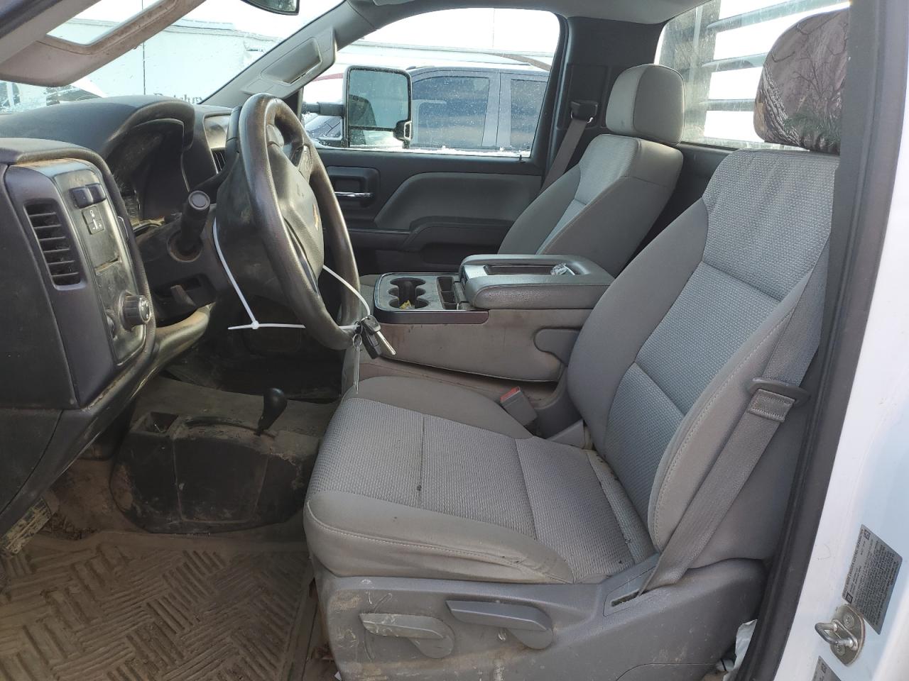 2016 Chevrolet Silverado VIN 1GB3KYC81GF147527 Copart auction photo, side / undercarriage damage thumbnail 7