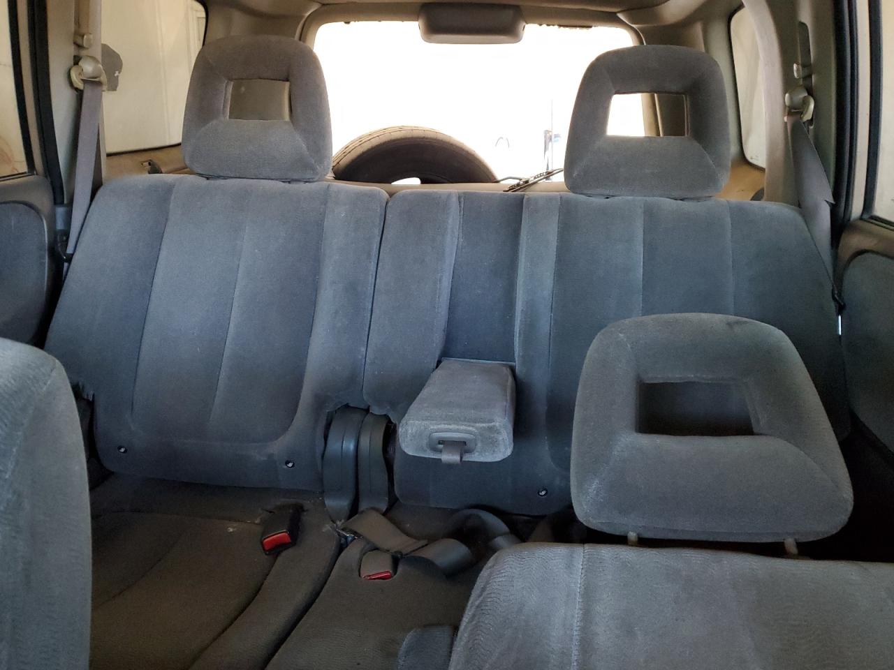 2002 Suzuki XL7 VIN JS3TX92V324121687 Copart auction photo, rear end / all over damage thumbnail 10