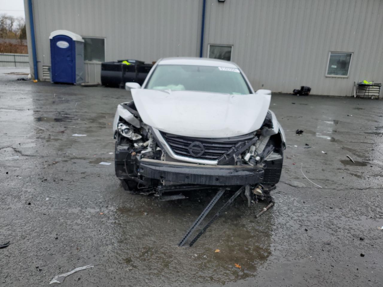 2018 Nissan Altima VIN 1N4AL3AP1JC292224 Copart auction photo, front end damage thumbnail 5