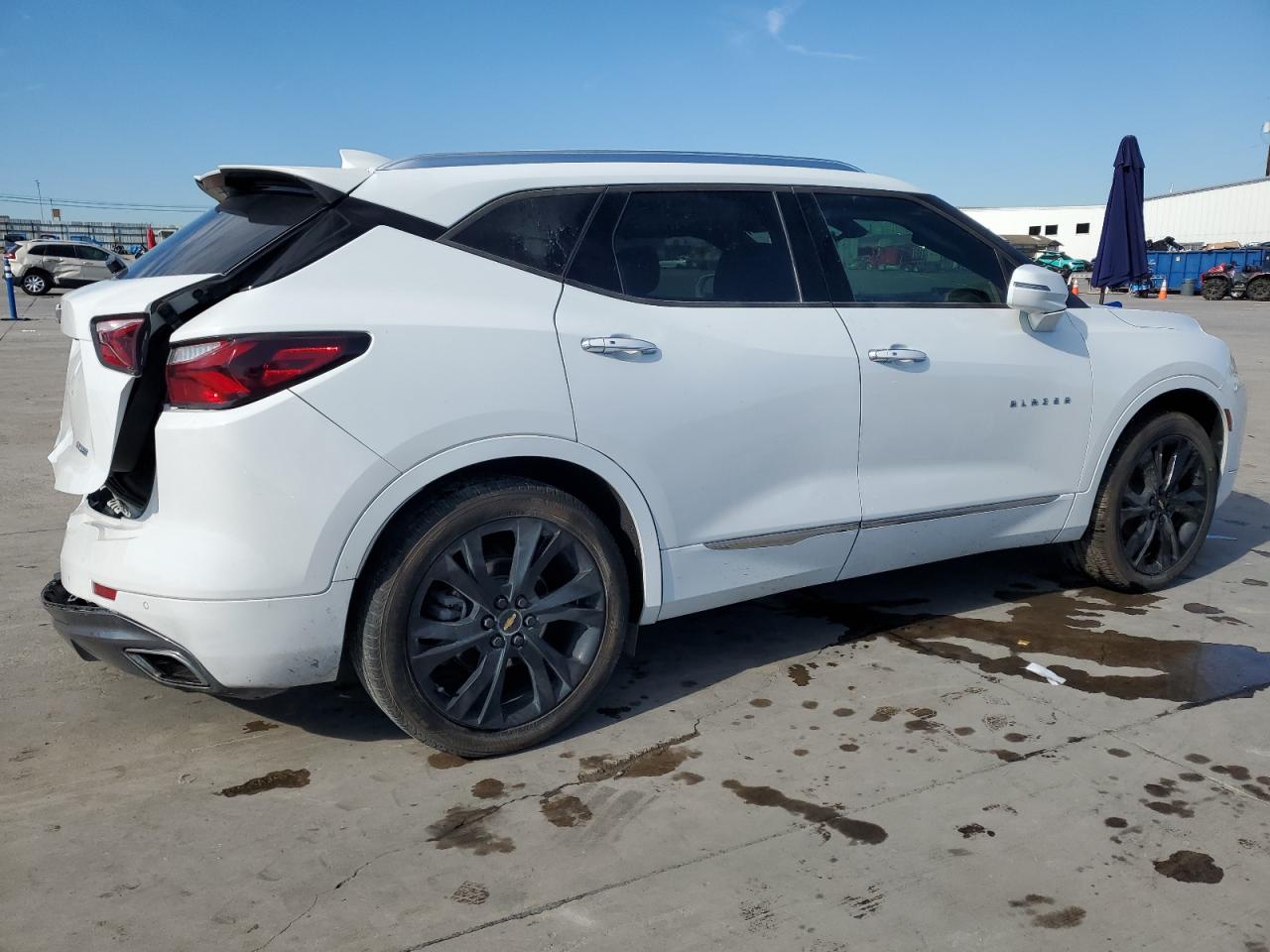2019 Chevrolet Blazer VIN 3GNKBFRS5KS589155 Copart auction photo, side / rear end damage thumbnail 3