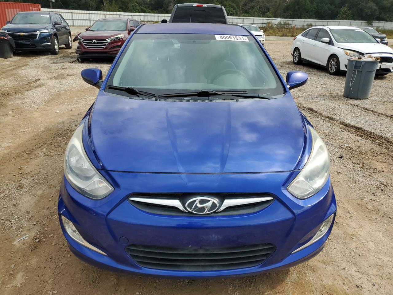 2013 Hyundai Accent VIN KMHCU4AEXDU372362 Copart auction photo, rear end / minor dent/scratches damage thumbnail 5