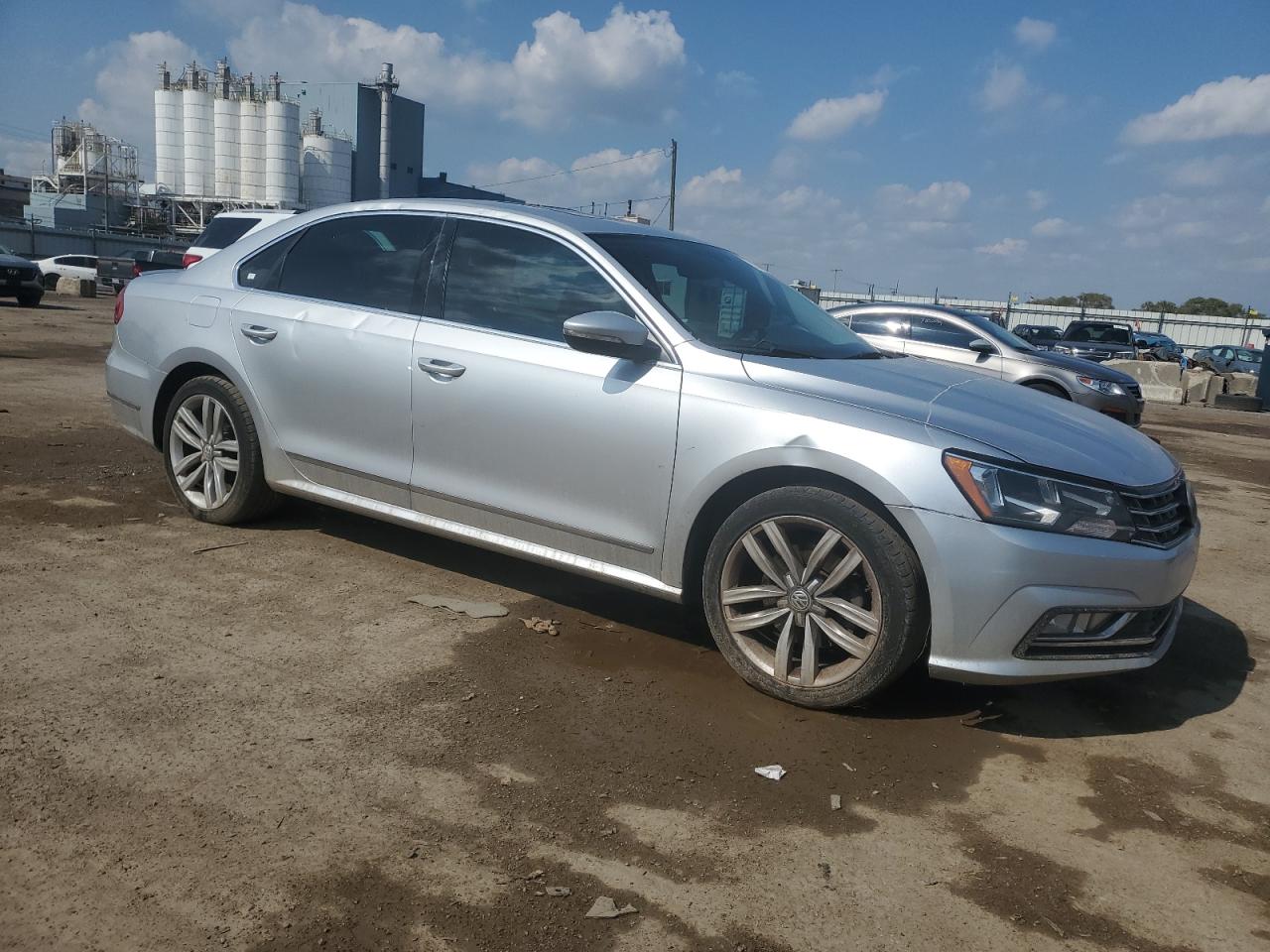 2016 Volkswagen Passat VIN 1VWCT7A37GC025621 Copart auction photo, all over damage thumbnail 4