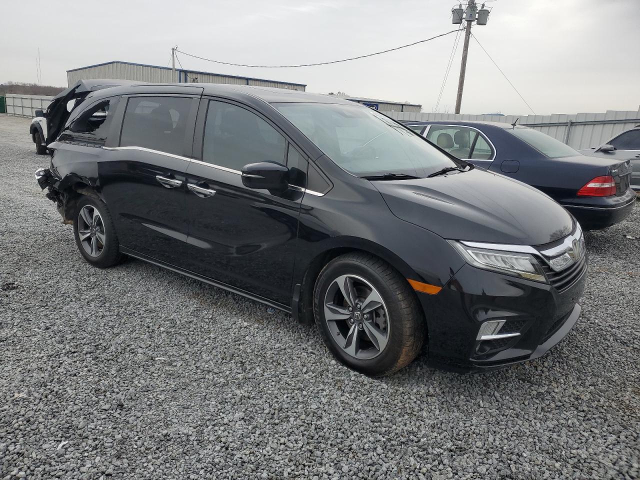 2019 Honda Odyssey VIN 5FNRL6H8XKB019879 Copart auction photo, rear end / minor dent/scratches damage thumbnail 4