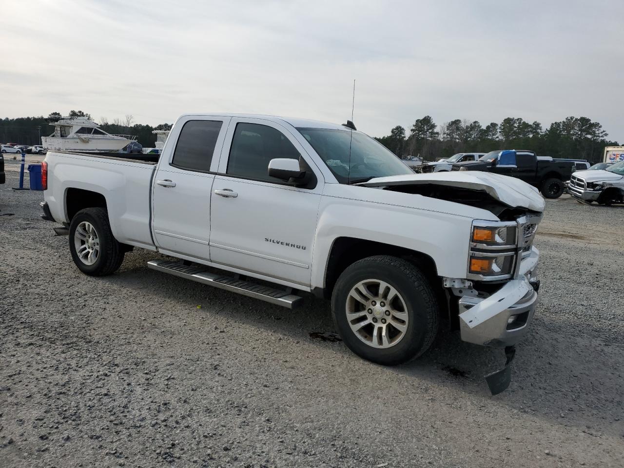 2015 Chevrolet Silverado VIN 1GCRCREC7FZ320829 Copart auction photo, front end damage thumbnail 4