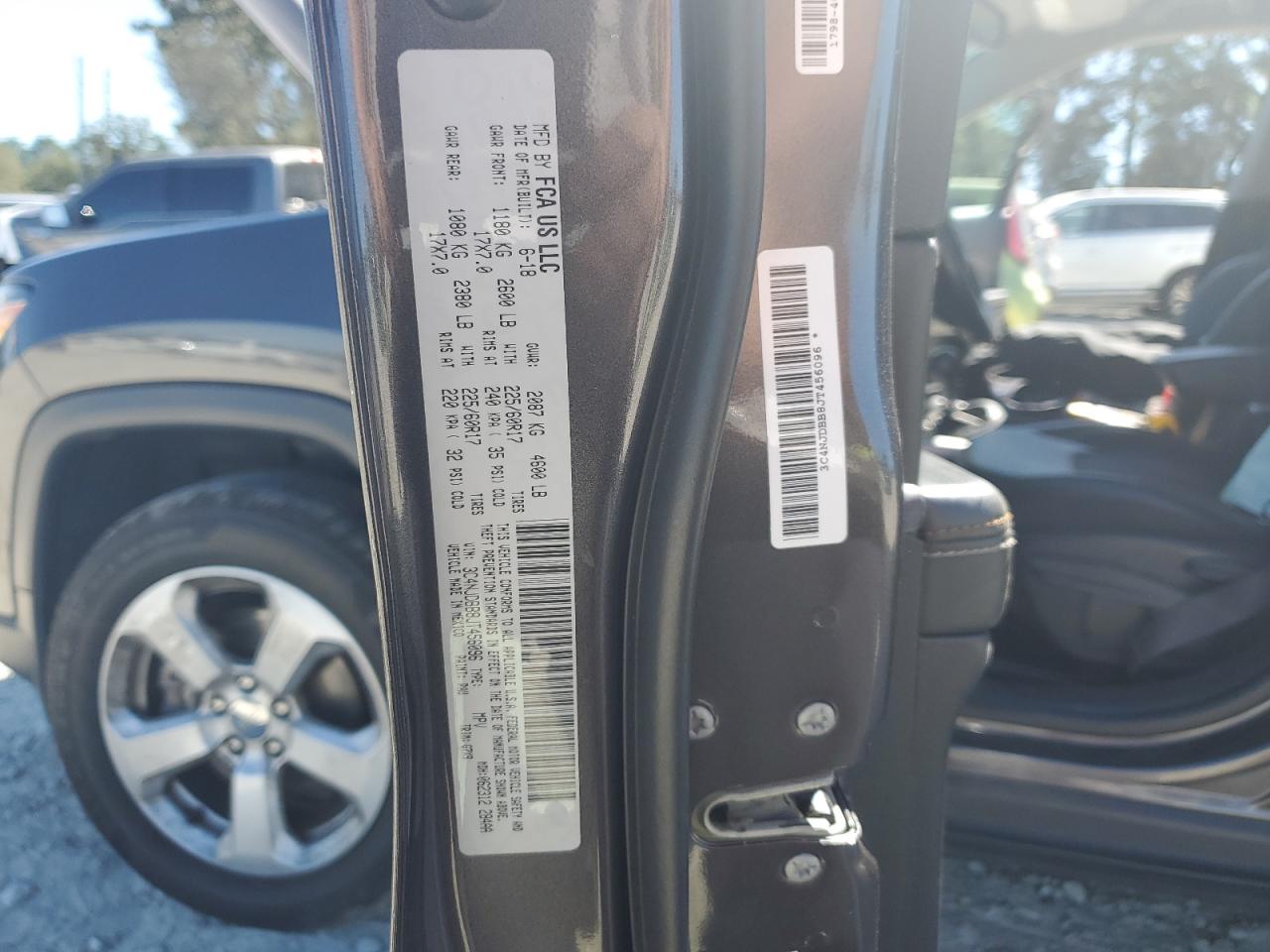 2018 Jeep Compass VIN 3C4NJDBB8JT456096 Copart auction photo, side / rear end damage thumbnail 15