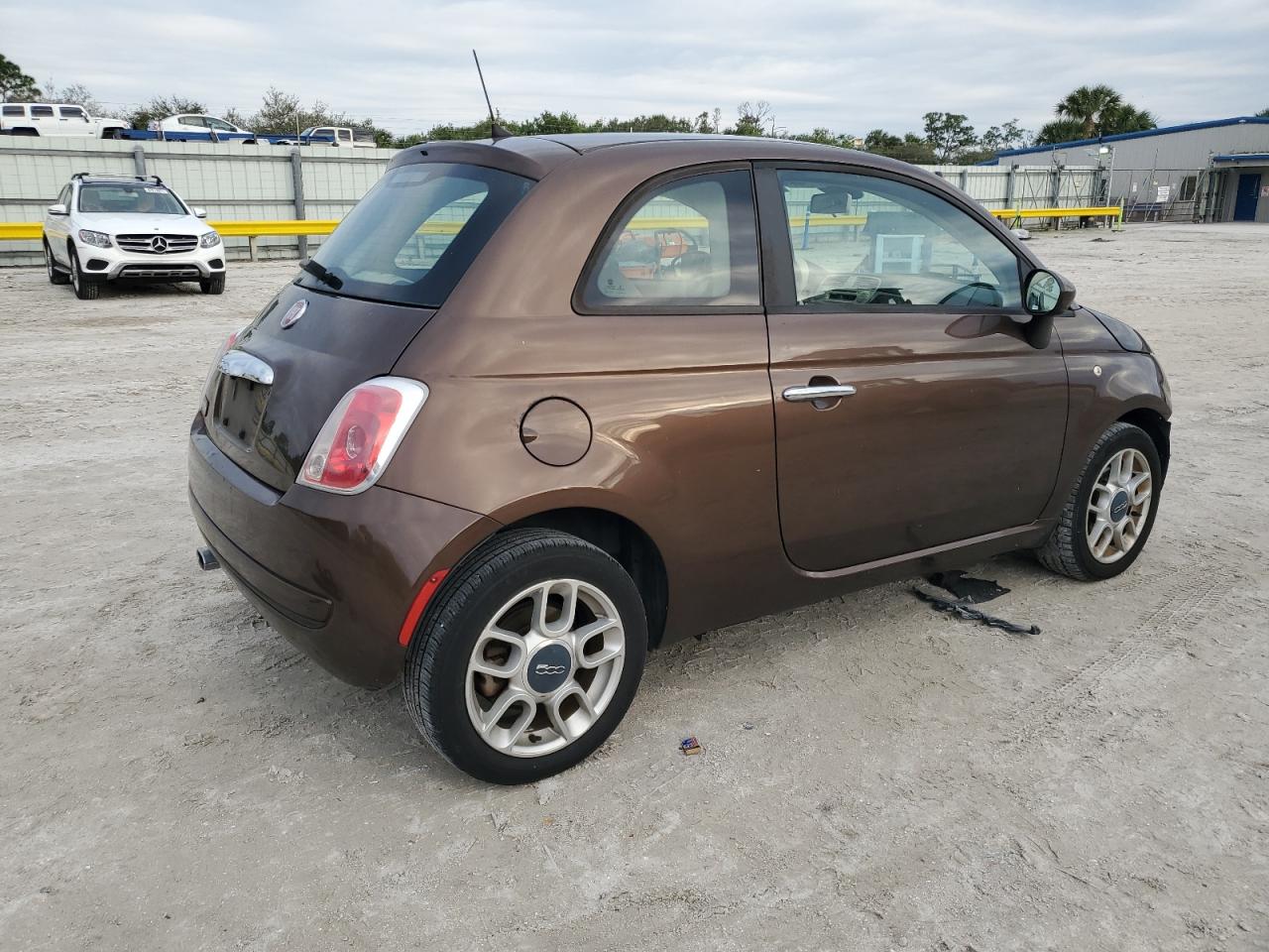 2013 Fiat 500 VIN 3C3CFFAR6DT739706 Copart auction photo, front end / minor dent/scratches damage thumbnail 3