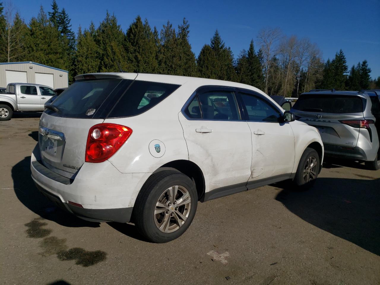 2010 Chevrolet Equinox VIN 2CNFLCEW0A6323453 Copart auction photo, side damage thumbnail 3