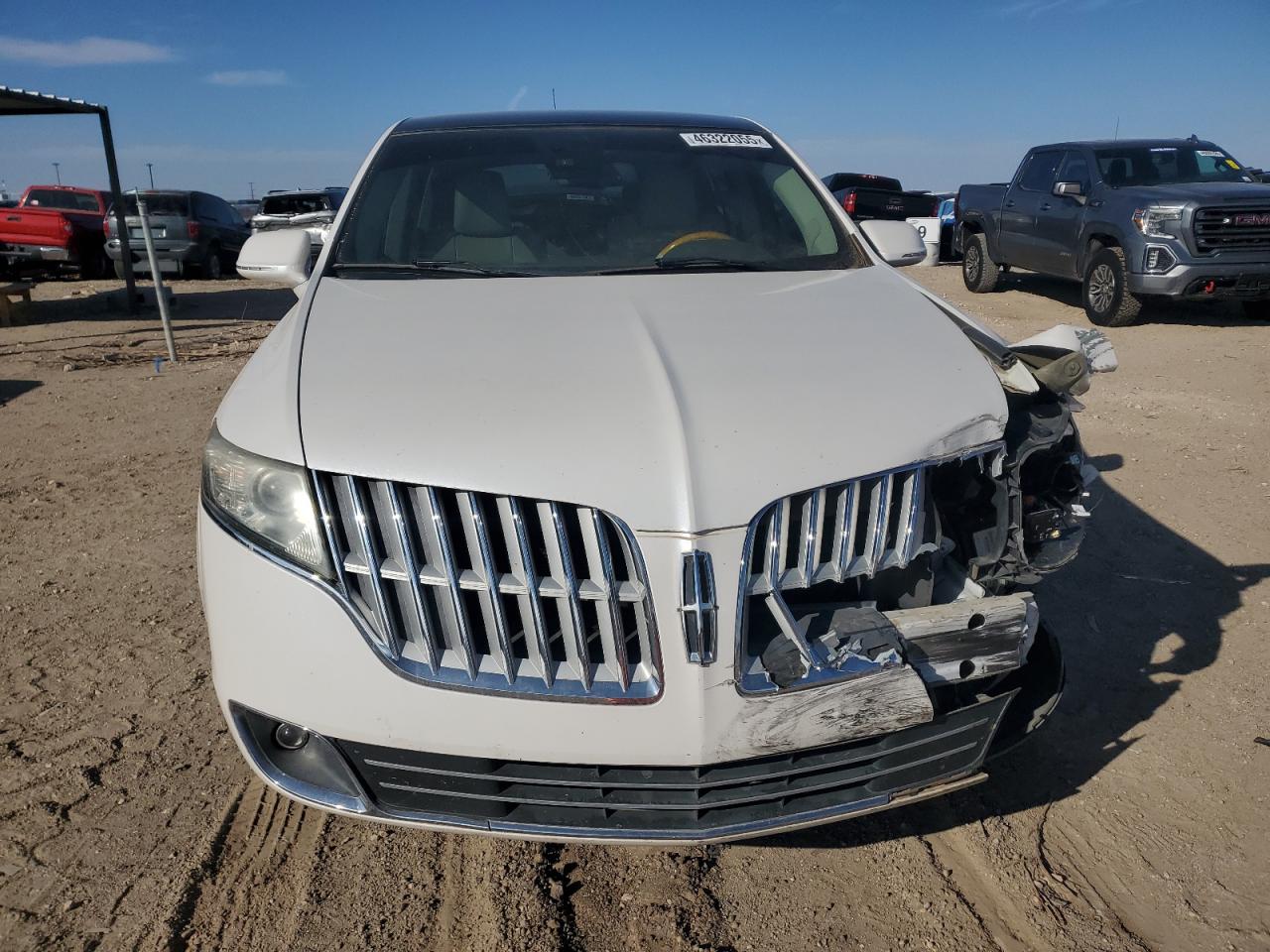 2010 Lincoln MKT VIN 2LMHJ5FR3ABJ03609 Copart auction photo, front end damage thumbnail 5