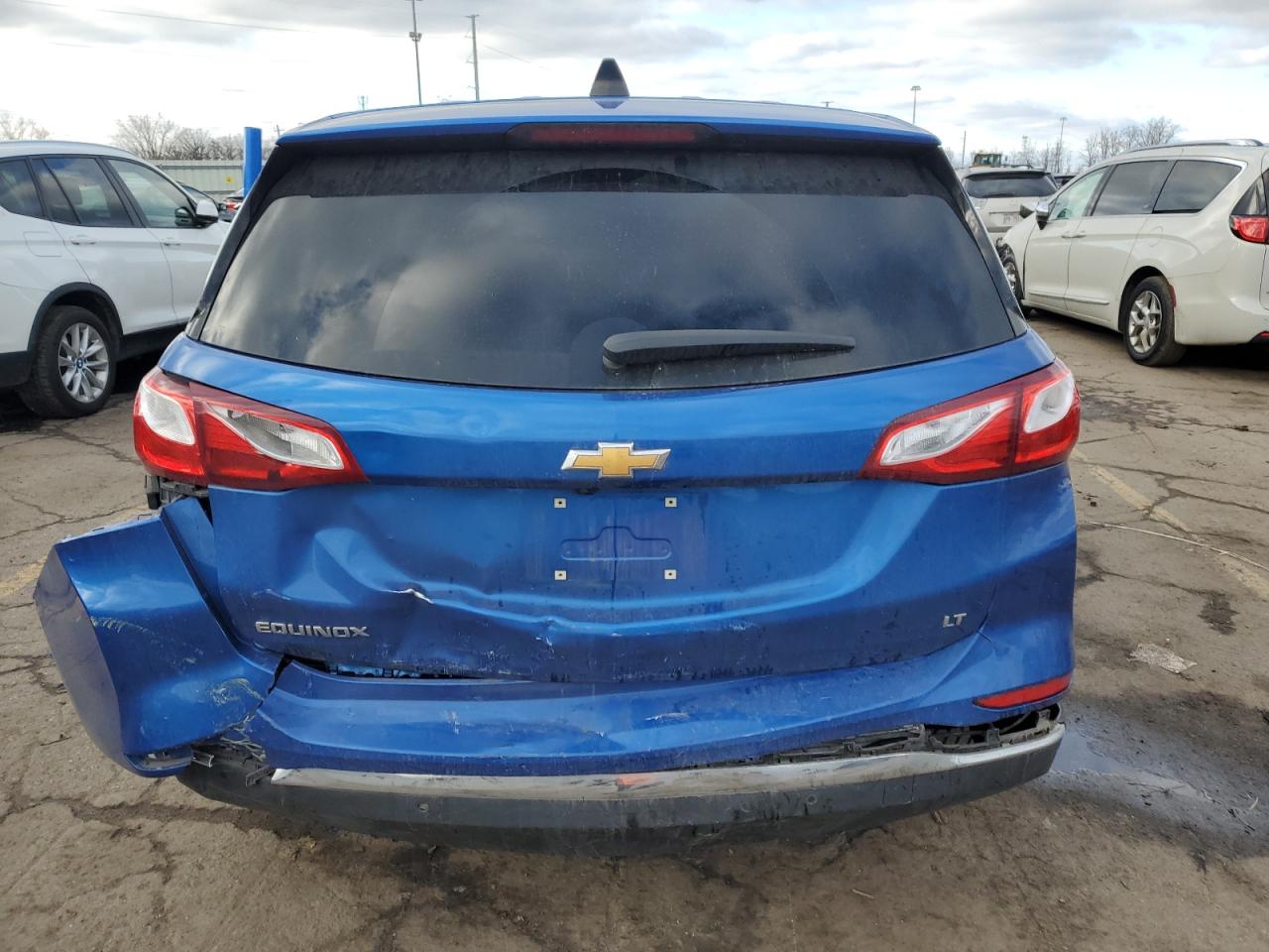 2019 Chevrolet Equinox VIN 3GNAXKEV7KS588711 Copart auction photo, front end / rear end damage thumbnail 6
