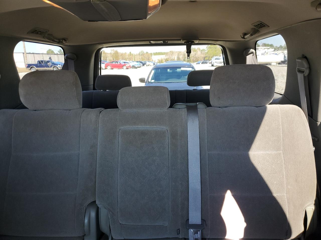 2004 Toyota Sequoia VIN 5TDZT34A44S222448 Copart auction photo, front end damage thumbnail 10