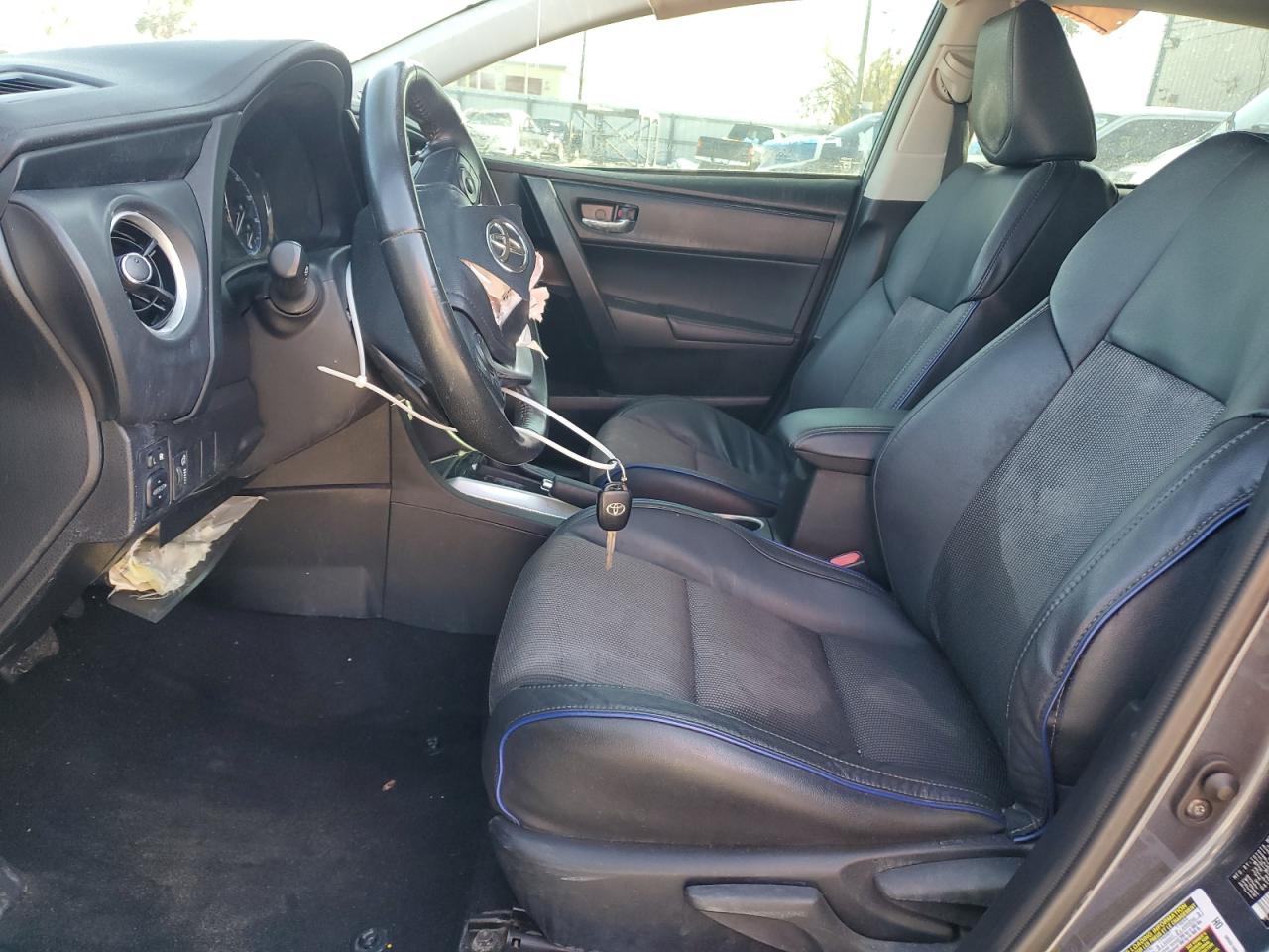 2019 Toyota Corolla VIN 5YFBURHE9KP883459 Copart auction photo, front end / side damage thumbnail 7