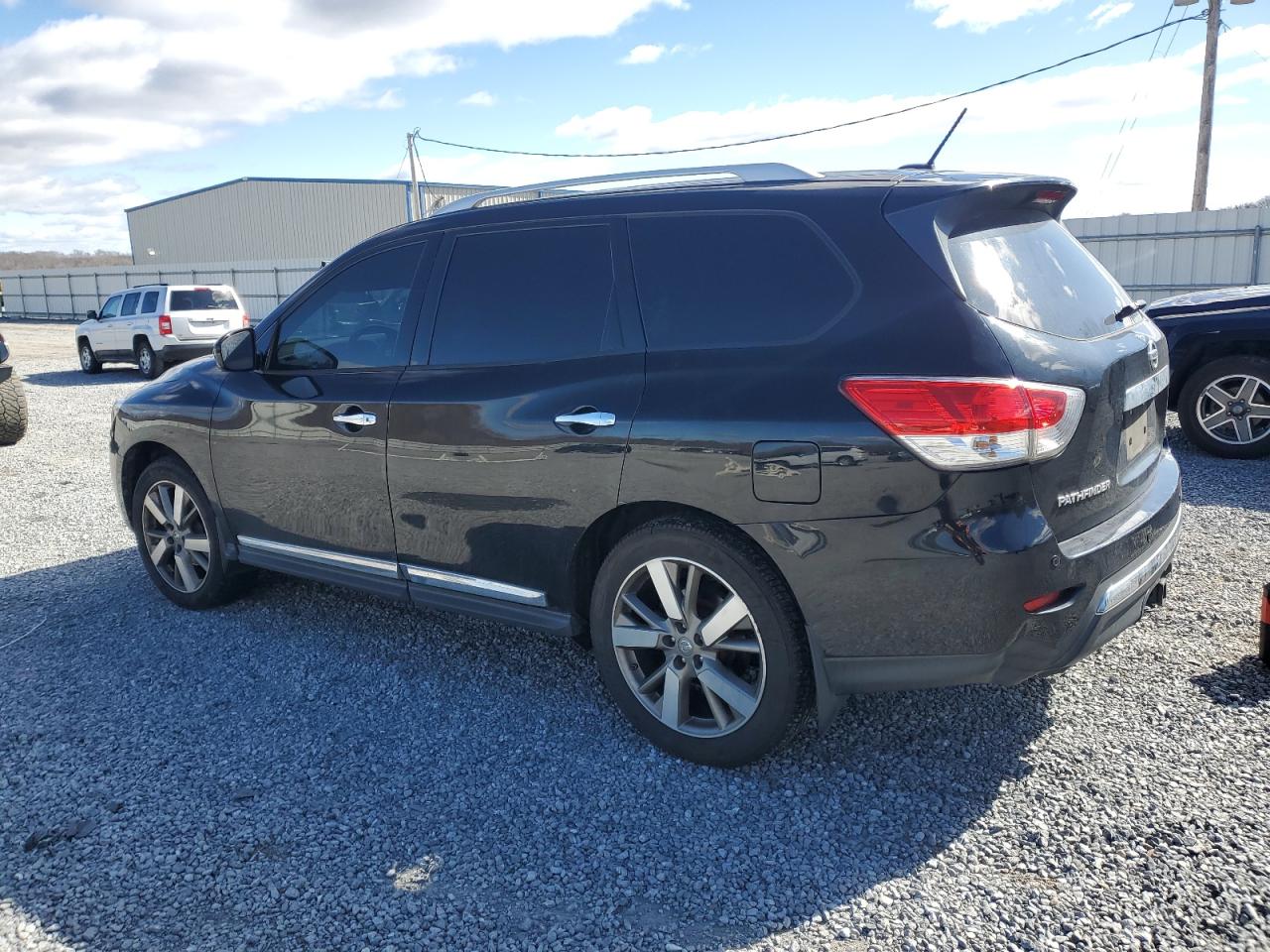 2014 Nissan Pathfinder VIN 5N1AR2MM3EC728948 Copart auction photo, front end / minor dent/scratches damage thumbnail 2