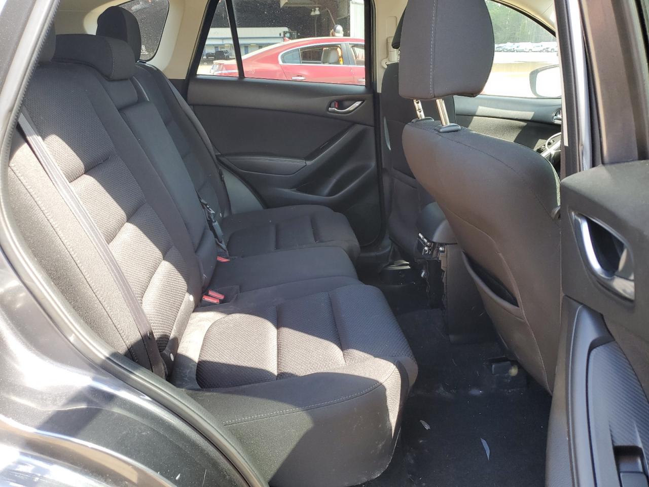 2016 Mazda CX-5 VIN JM3KE2CY0G0907906 Copart auction photo, rear end damage thumbnail 11
