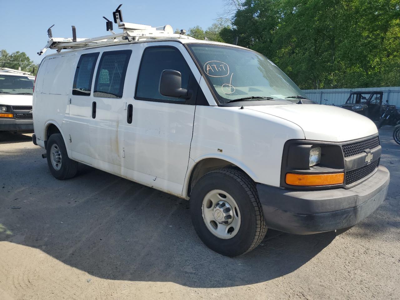 2013 Chevrolet Express VIN 1GCWGFCAXD1142451 Copart auction photo, minor dent/scratches damage thumbnail 4