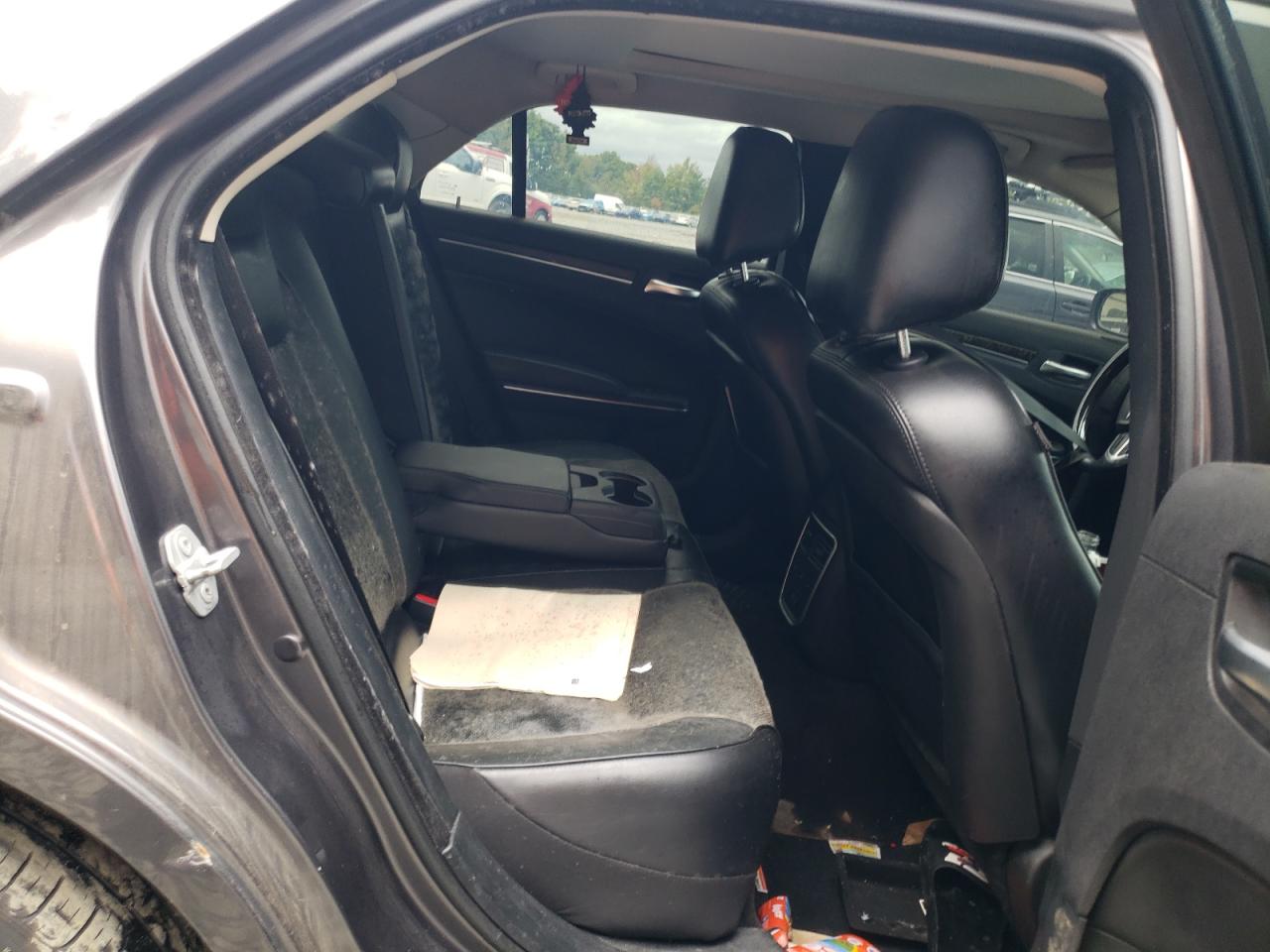 2015 Chrysler 300 VIN 2C3CCAEG4FH908556 Copart auction photo, biohazard/chemical damage thumbnail 10