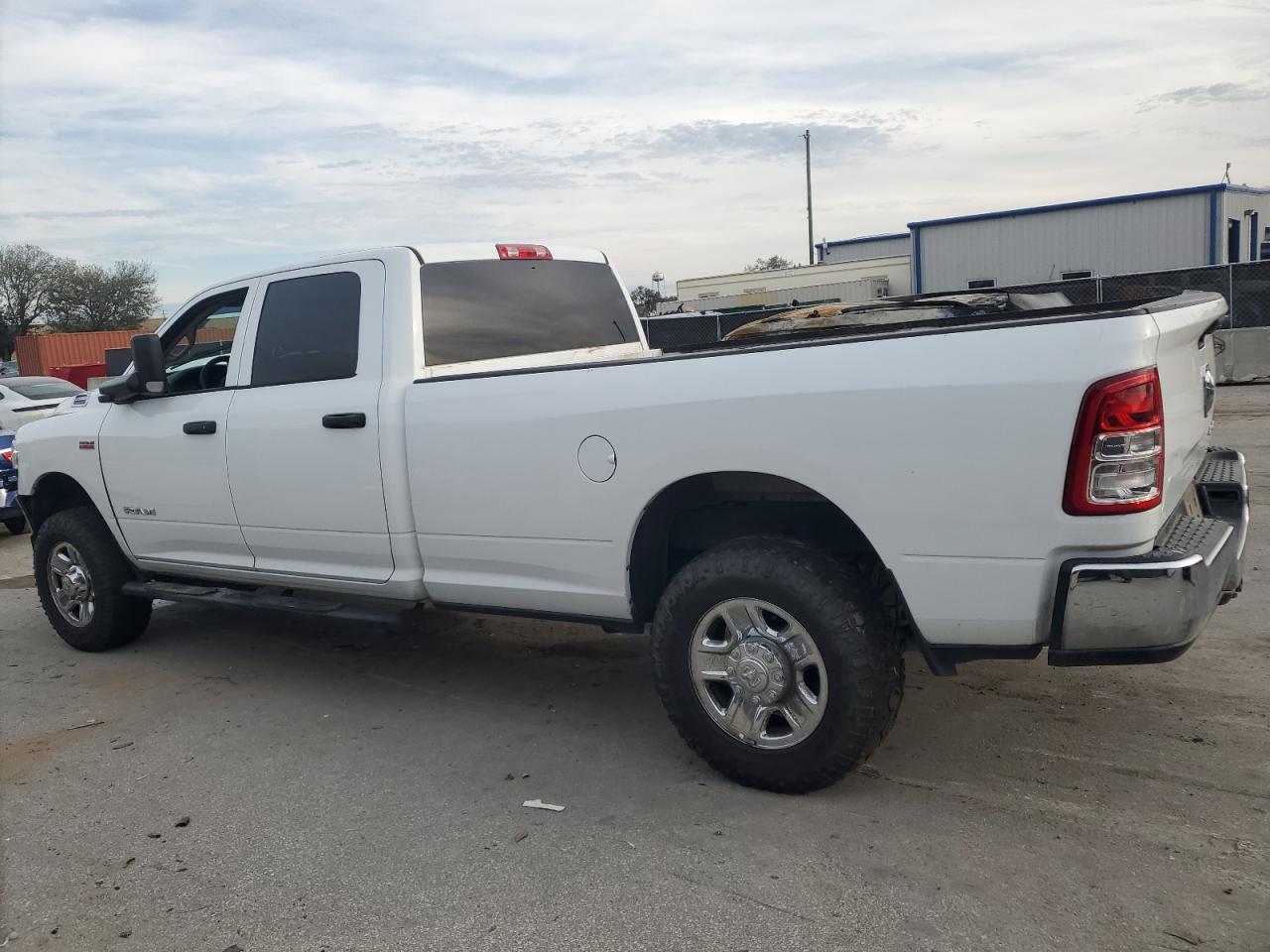 2020 RAM 2500 VIN 3C6UR5HJ4LG262371 Copart auction photo, front end damage thumbnail 2