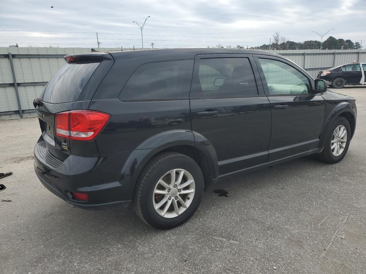 2017 Dodge Journey VIN 3C4PDCBG0HT571551 Copart auction photo, all over damage thumbnail 3