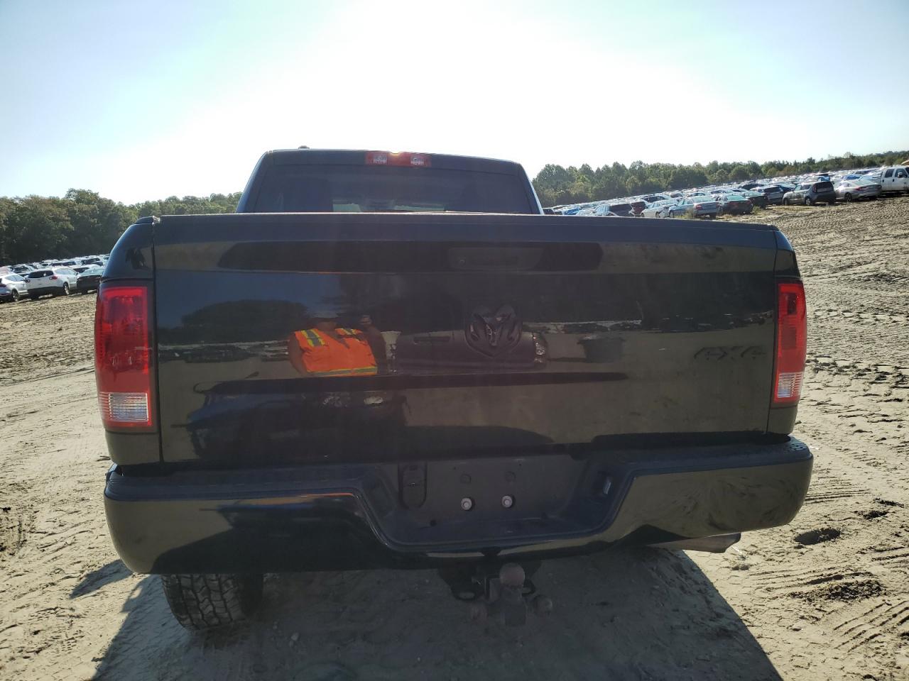 2019 RAM 1500 VIN 1C6RR7FG5KS709998 Copart auction photo, front end / all over damage thumbnail 6