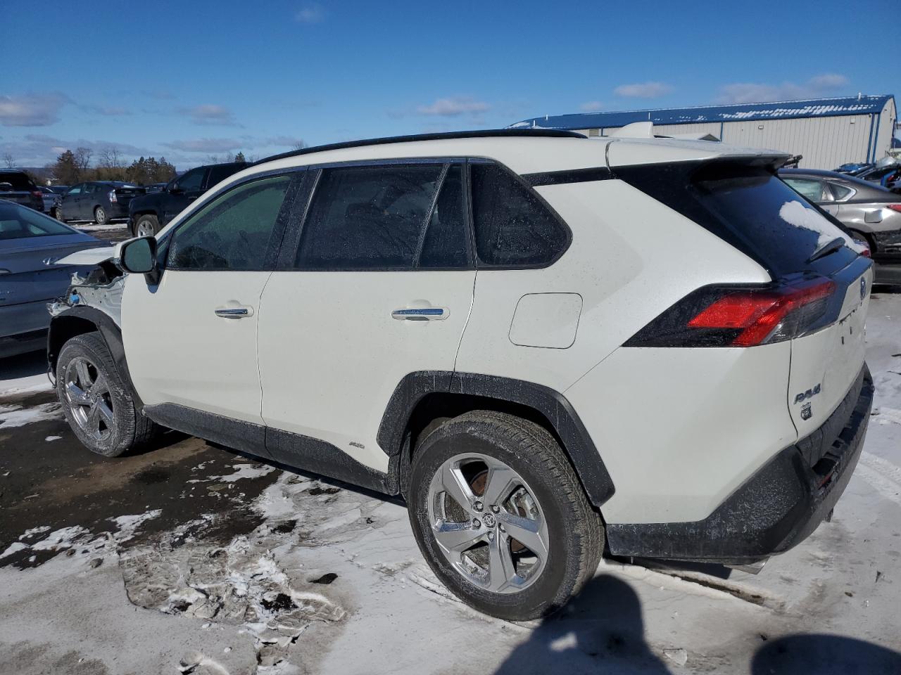 2020 Toyota RAV 4 VIN JTMDWRFV4LD547776 Copart auction photo, front end damage thumbnail 2