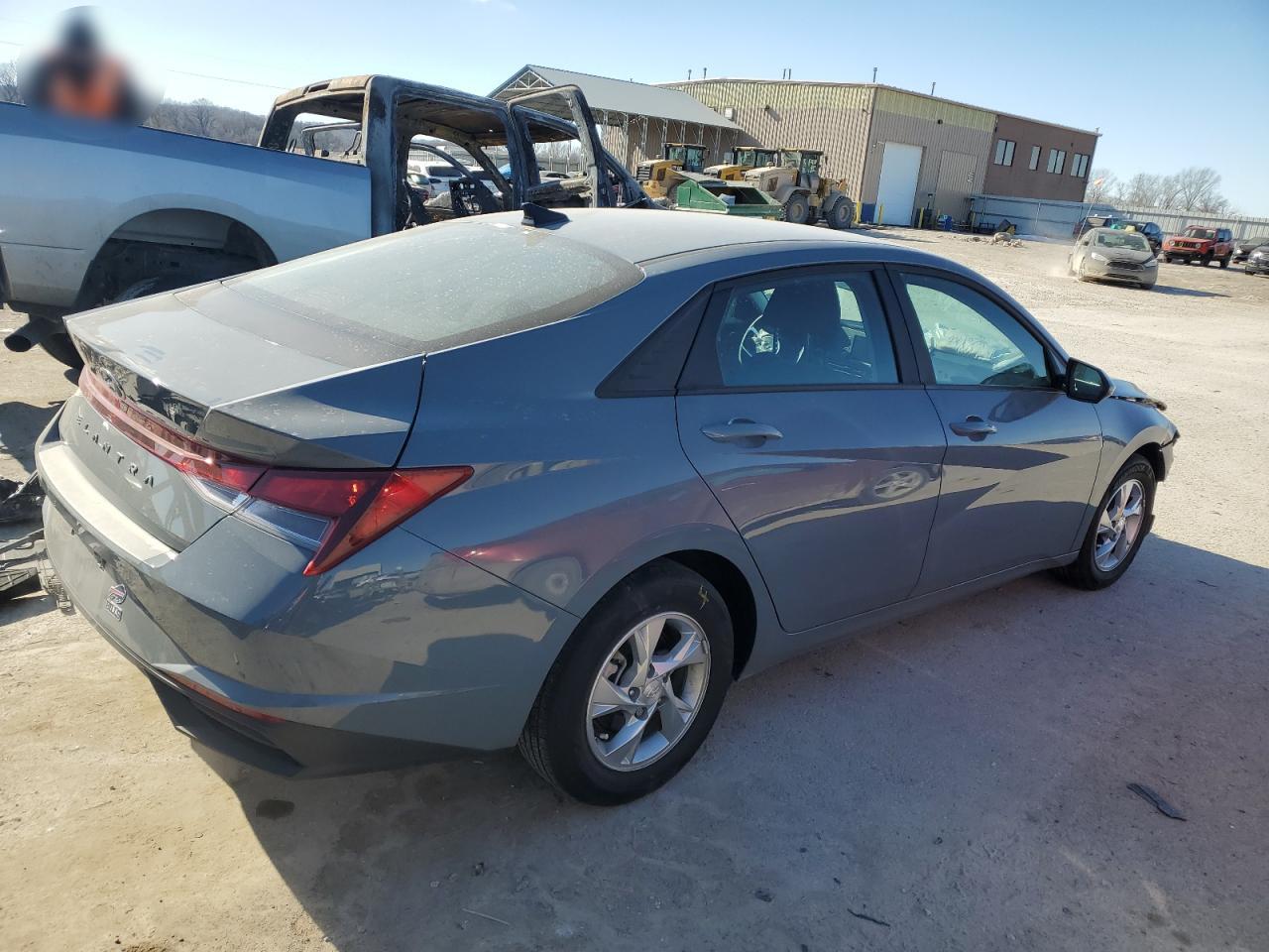 2023 Hyundai Elantra VIN KMHLL4AG4PU437392 Copart auction photo, front end damage thumbnail 3