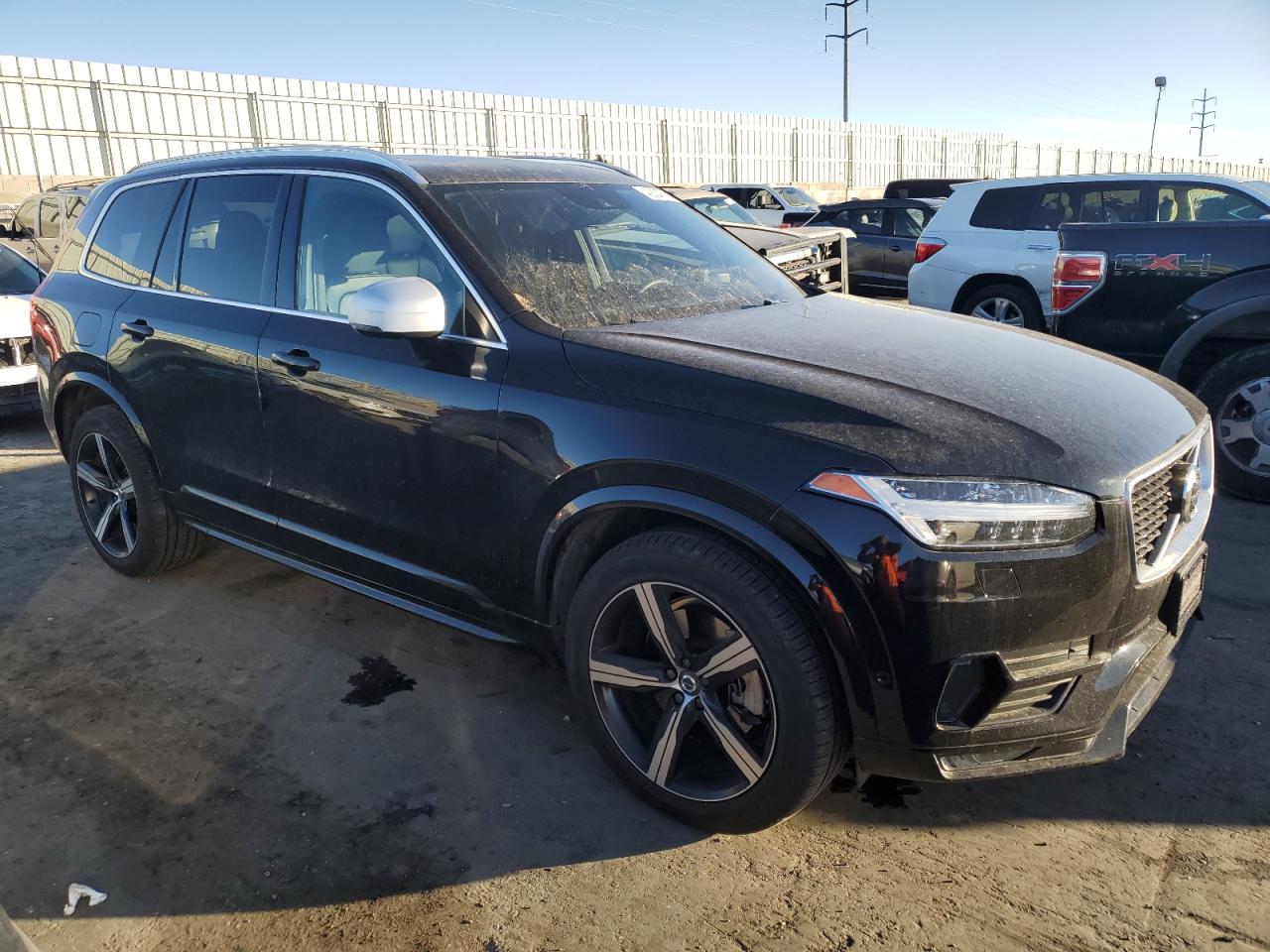 2019 Volvo XC90 VIN YV4A22PM7K1452511 Copart auction photo, rear end / side damage thumbnail 4