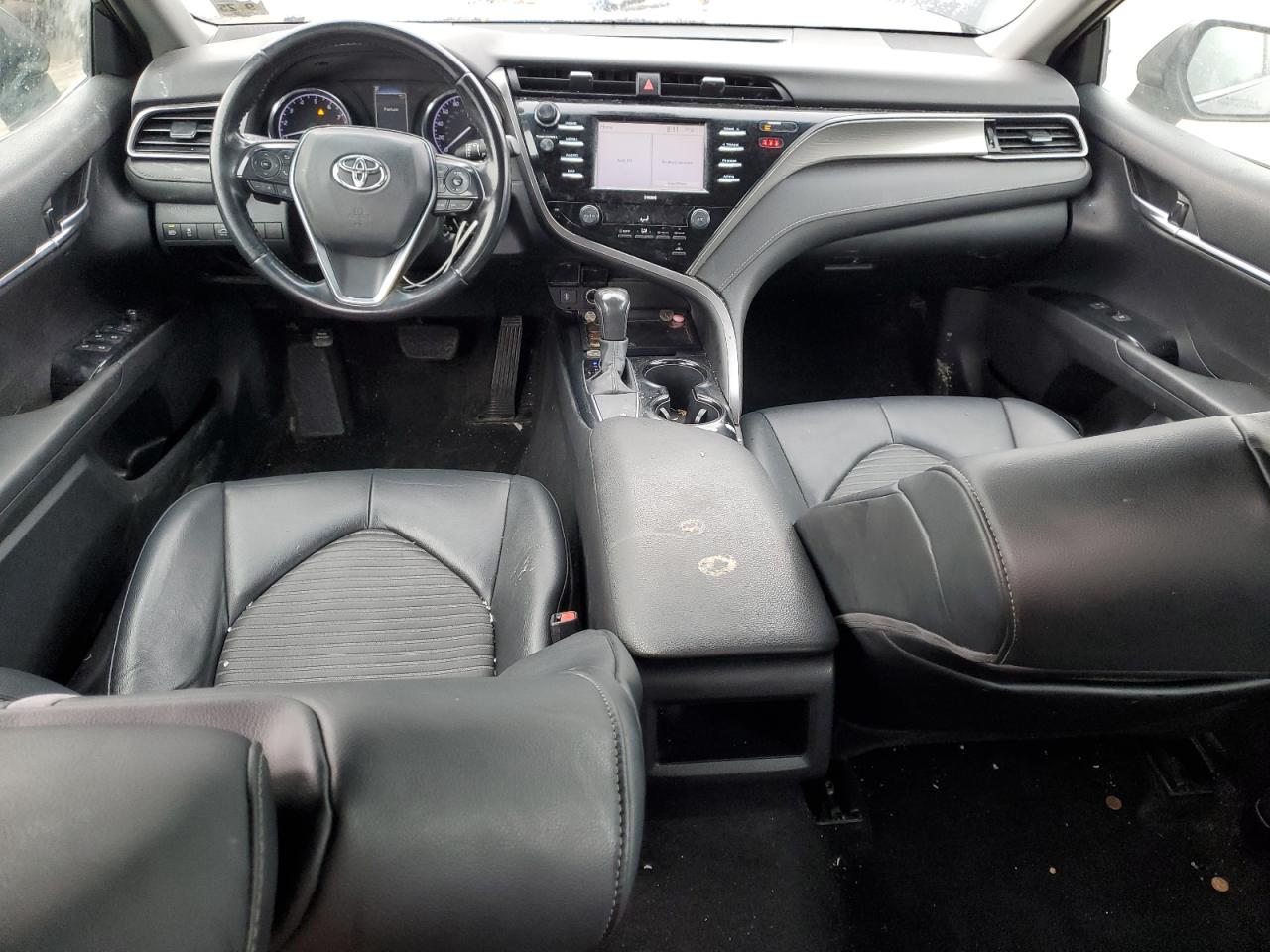 2020 Toyota Camry VIN 4T1G11AK6LU953712 Copart auction photo, all over damage thumbnail 8