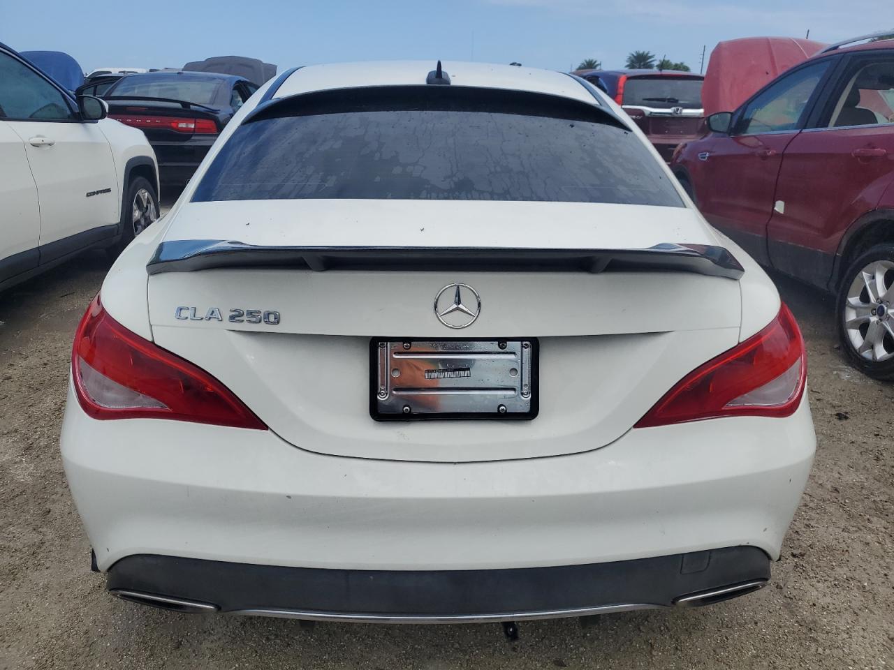 2018 Mercedes-Benz CLA-klasse VIN WDDSJ4EB4JN559942 Copart auction photo, water/flood damage thumbnail 6