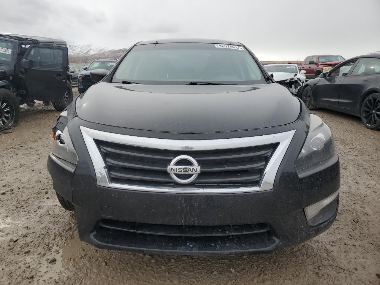 2014 Nissan Altima VIN 1N4AL3AP8EN226568 Copart auction photo, front end damage thumbnail 5