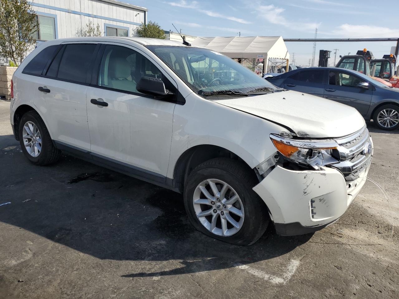 2013 Ford Edge VIN 2FMDK3GC3DBE11843 Copart auction photo, rear end / front end damage thumbnail 4