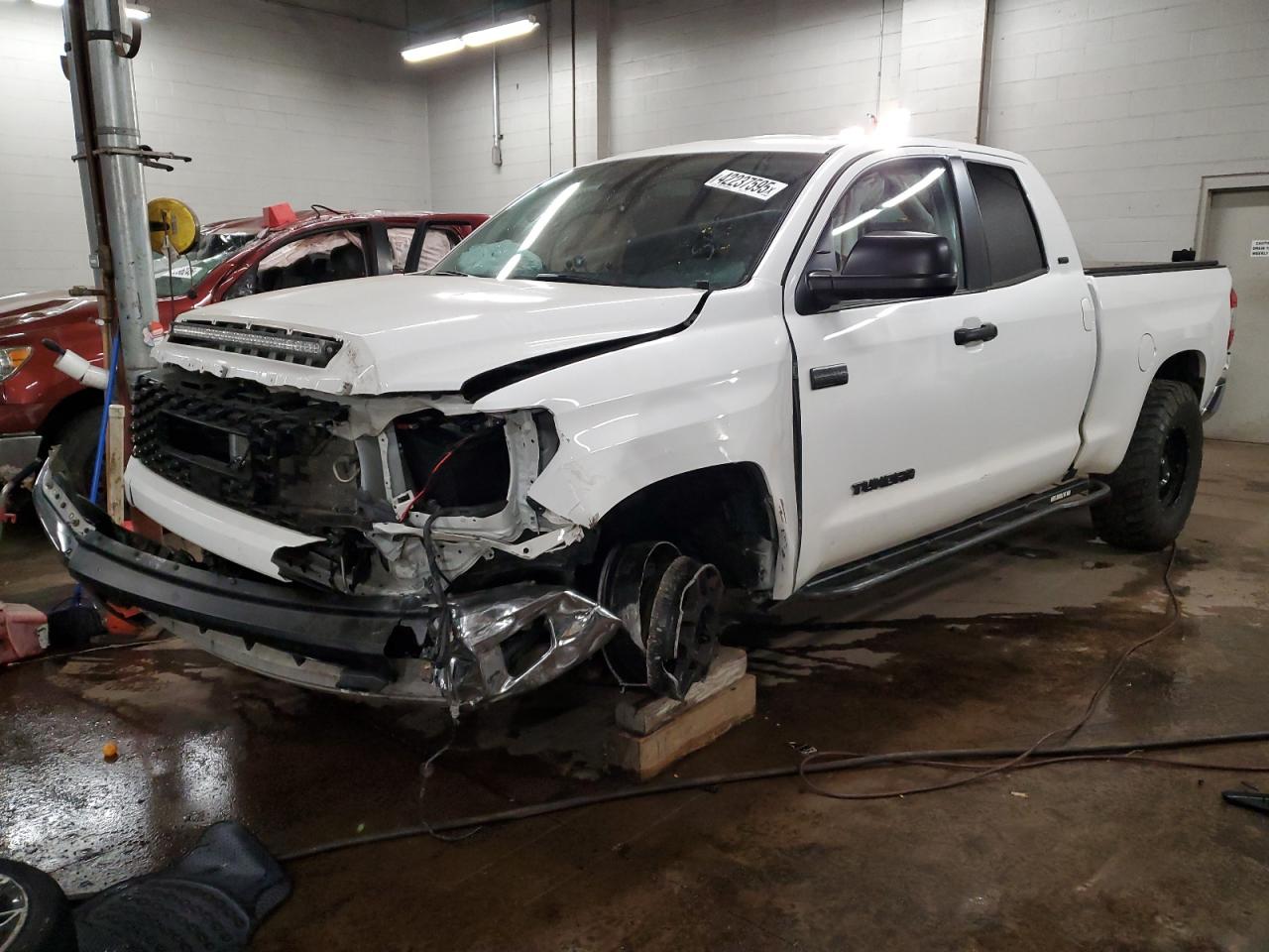 2021 Toyota Tundra VIN 5TFUY5F13MX978318