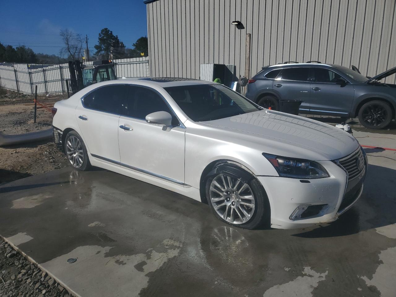 2016 Lexus LS VIN JTHBL5EF0G5140720 Copart auction photo, rear end / front end damage thumbnail 4