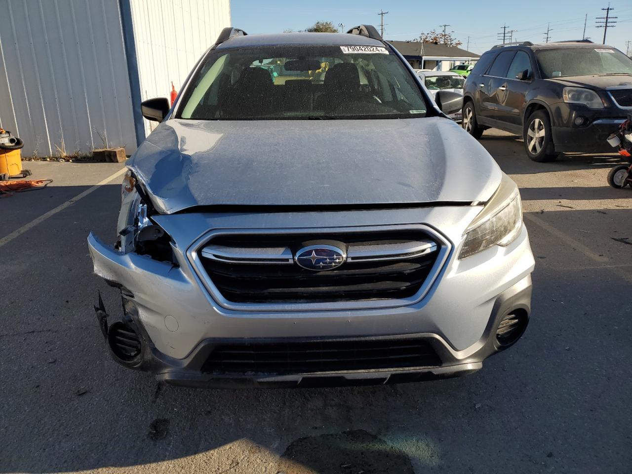 2018 Subaru Outback VIN 4S4BSAAC3J3321110 Copart auction photo, front end damage thumbnail 5
