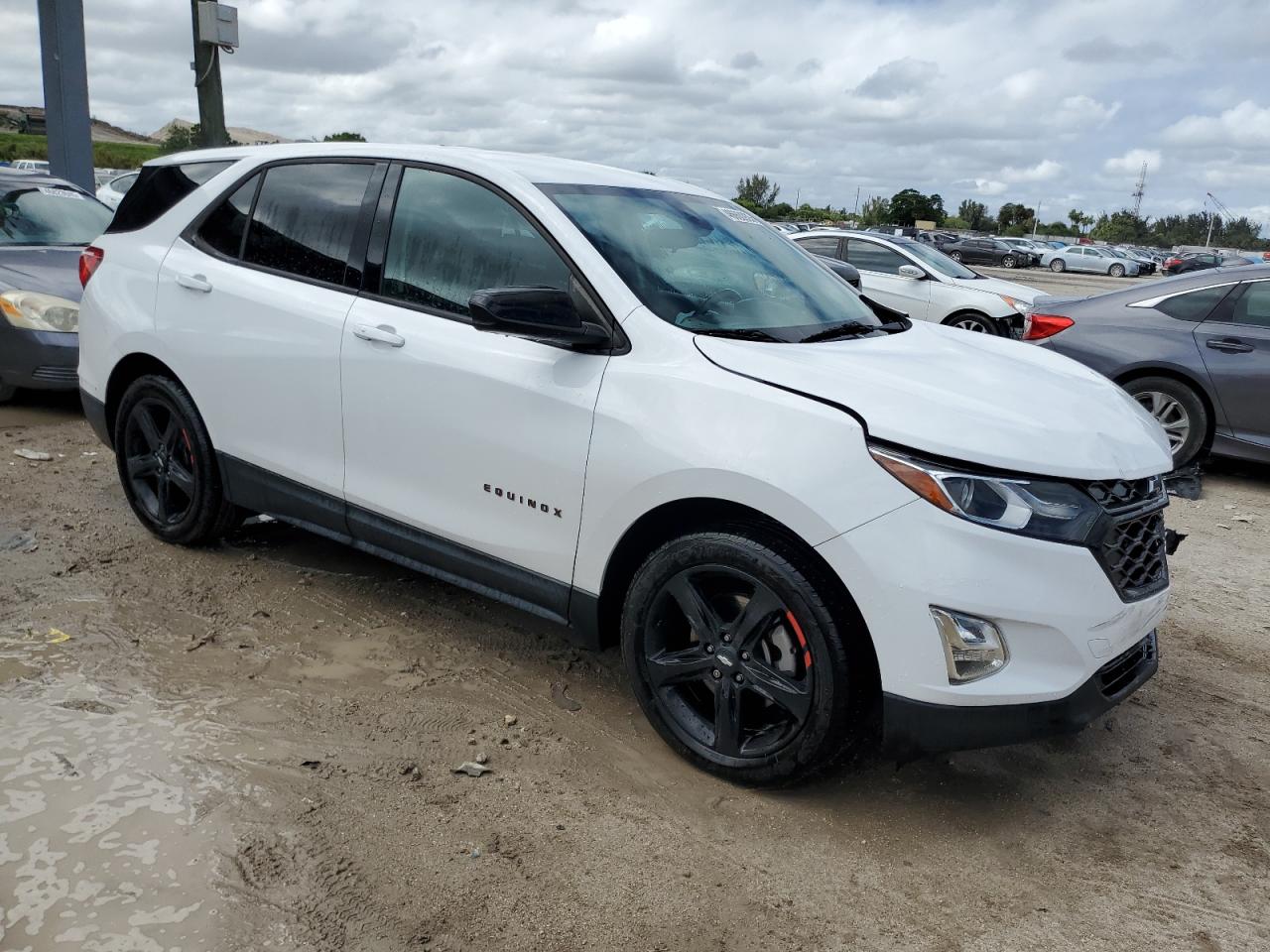2020 Chevrolet Equinox VIN 2GNAXLEX4L6105750 Copart auction photo, front end / minor dent/scratches damage thumbnail 4