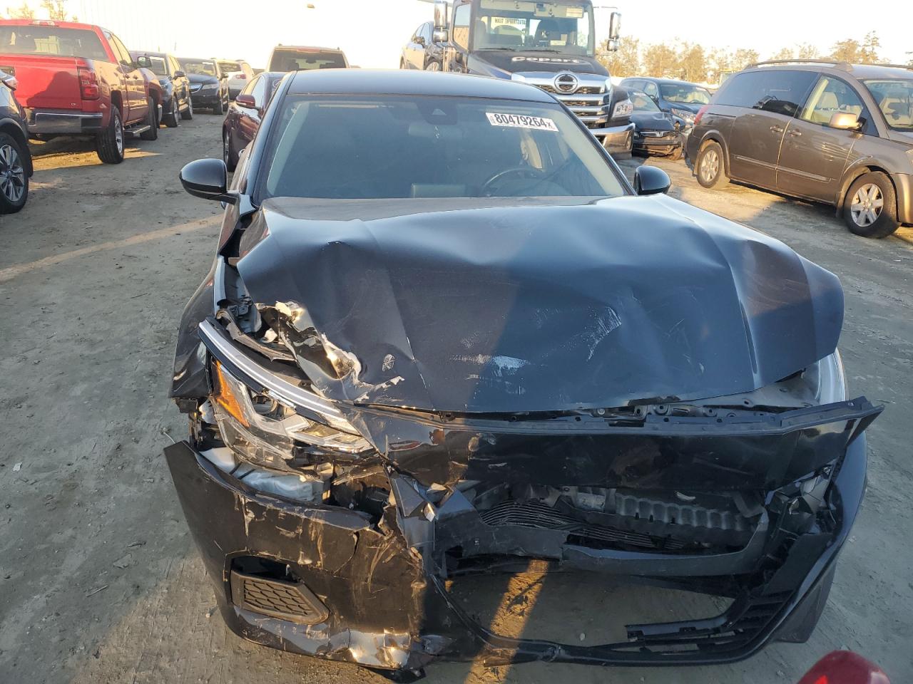 2022 Nissan Altima VIN 1N4BL4CV8NN342973 Copart auction photo, front end / side damage thumbnail 5