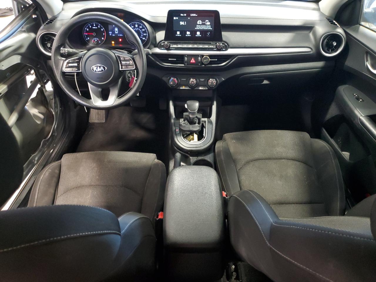 2020 KIA Forte VIN 3KPF24AD3LE170149 Copart auction photo, front end / side damage thumbnail 8