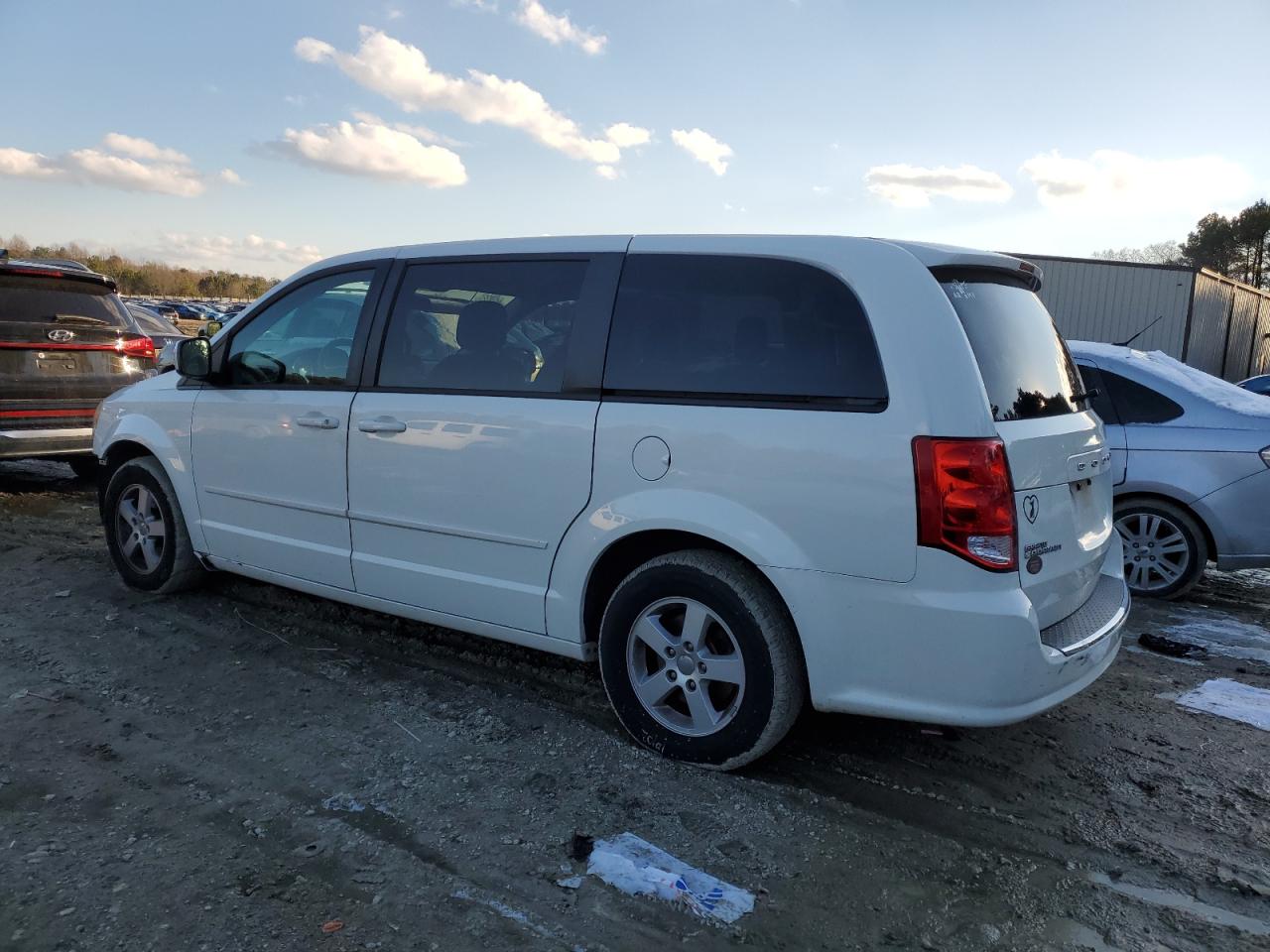 2013 Dodge Caravan VIN 2C4RDGCG0DR503097 Copart auction photo, front end / minor dent/scratches damage thumbnail 2