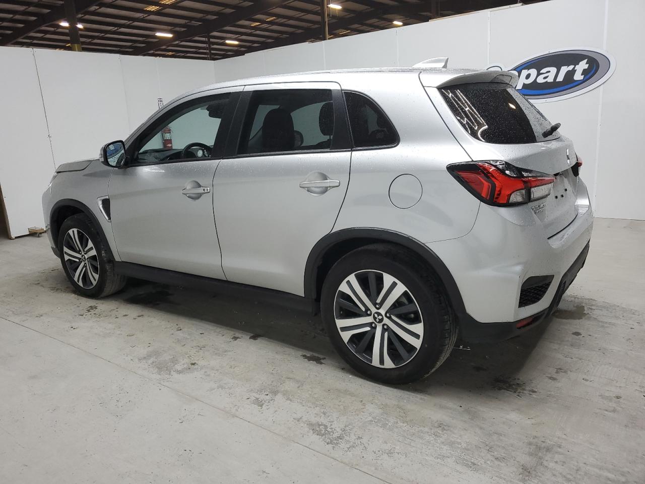 2024 Mitsubishi Outlander VIN JA4ARUAU5RU007657 Copart auction photo, water/flood / side damage thumbnail 2