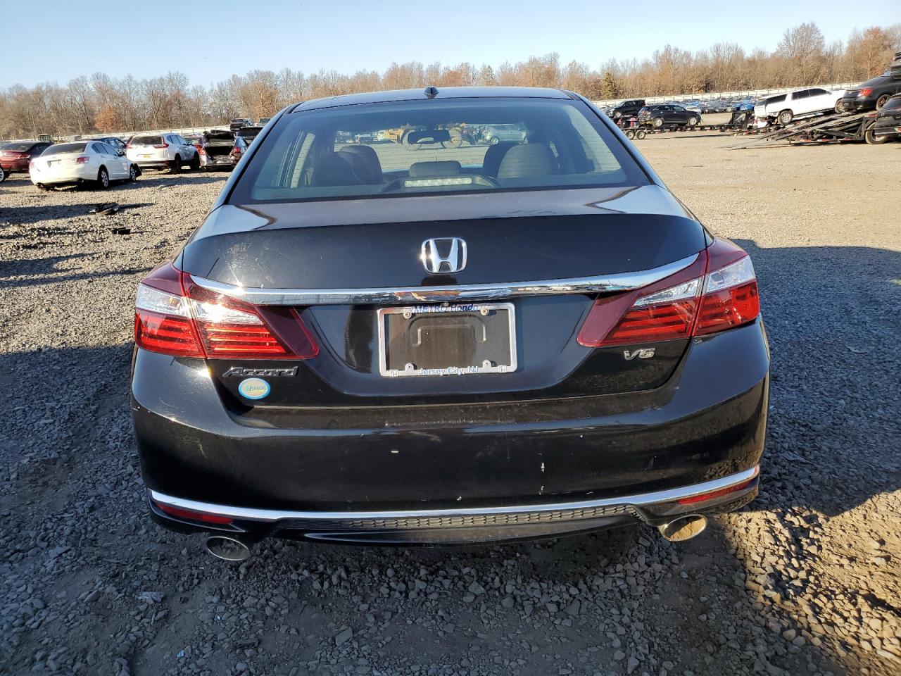 2017 Honda Accord VIN 1HGCR3F88HA034731 Copart auction photo, front end damage thumbnail 6