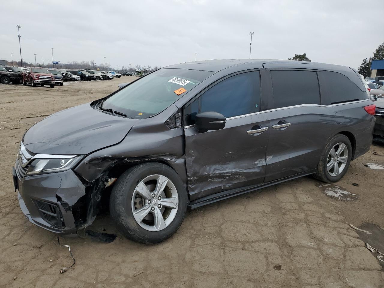 2018 Honda Odyssey VIN 5FNRL6H72JB022541