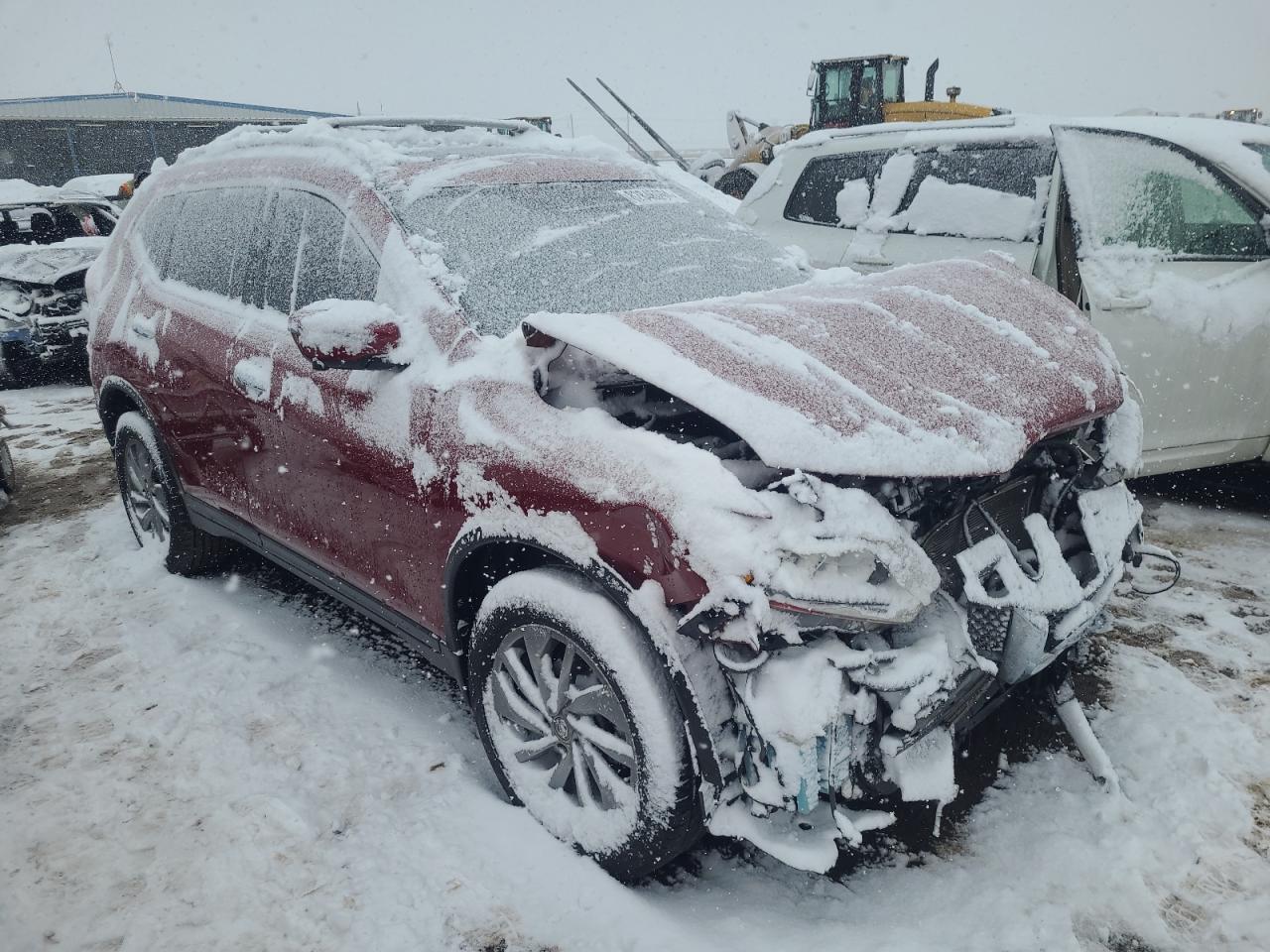 2015 Nissan Rogue VIN 5N1AT2MV4FC836331 Copart auction photo, front end damage thumbnail 4