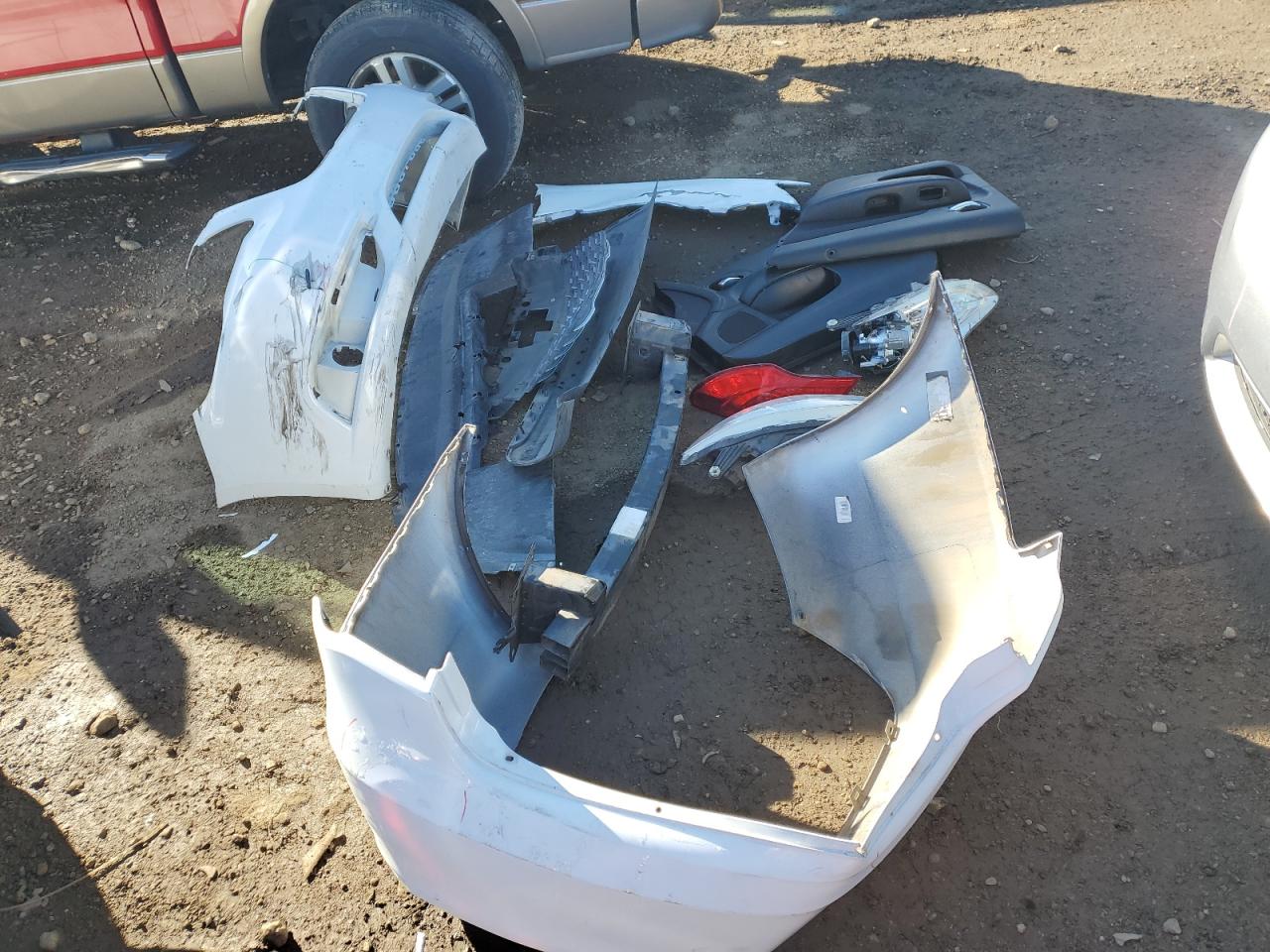 2013 Chrysler 200 VIN 1C3CCBABXDN647180 Copart auction photo, all over damage thumbnail 12
