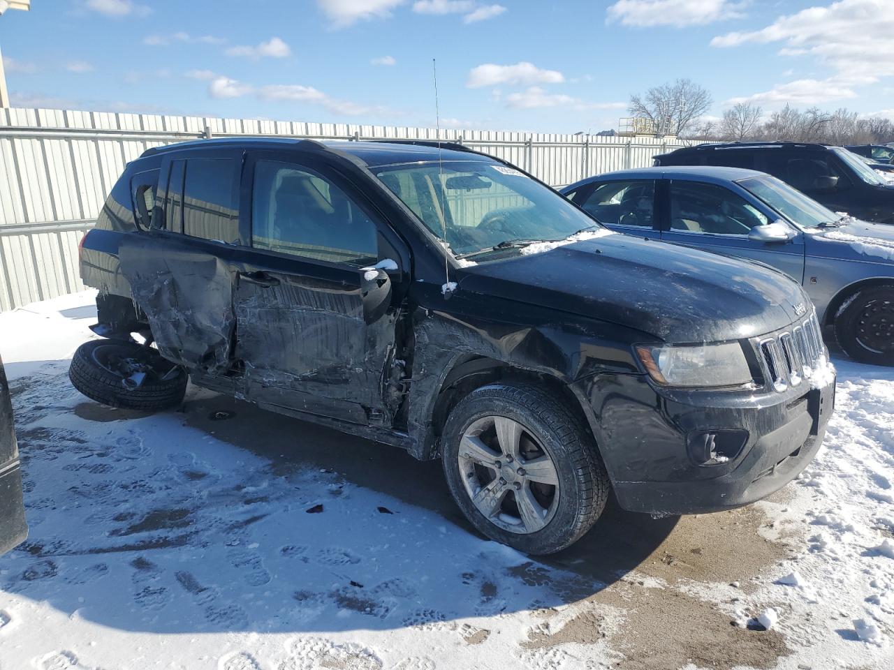2014 Jeep Compass VIN 1C4NJDBB4ED520341 Copart auction photo, side / rear end damage thumbnail 4