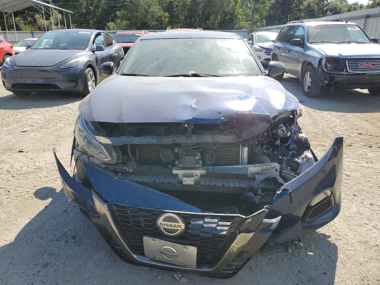2020 Nissan Altima VIN 1N4BL4CV8LC269709 Copart auction photo, front end damage thumbnail 5