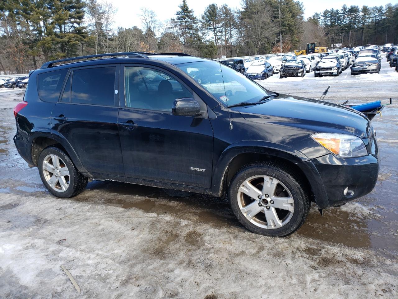 2007 Toyota RAV 4 VIN JTMBK32V376017623 Copart auction photo, rear end / front end damage thumbnail 4