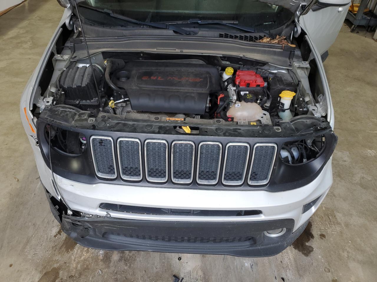2020 Jeep Renegade VIN ZACNJABB0LPL33365 Copart auction photo, front end / minor dent/scratches damage thumbnail 11