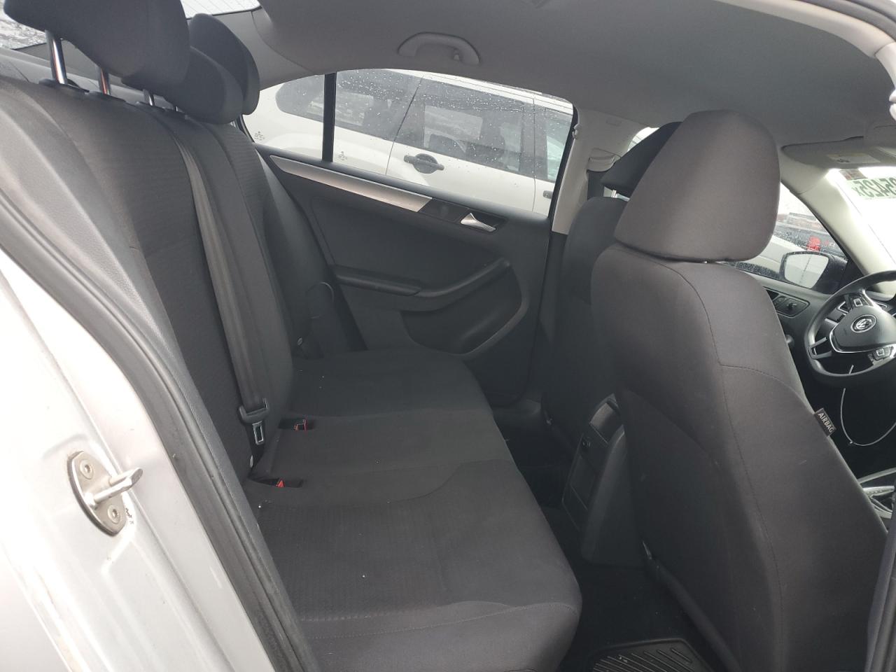 2015 Volkswagen Jetta VIN 3VWD17AJ0FM231689 Copart auction photo, side / rear end damage thumbnail 10