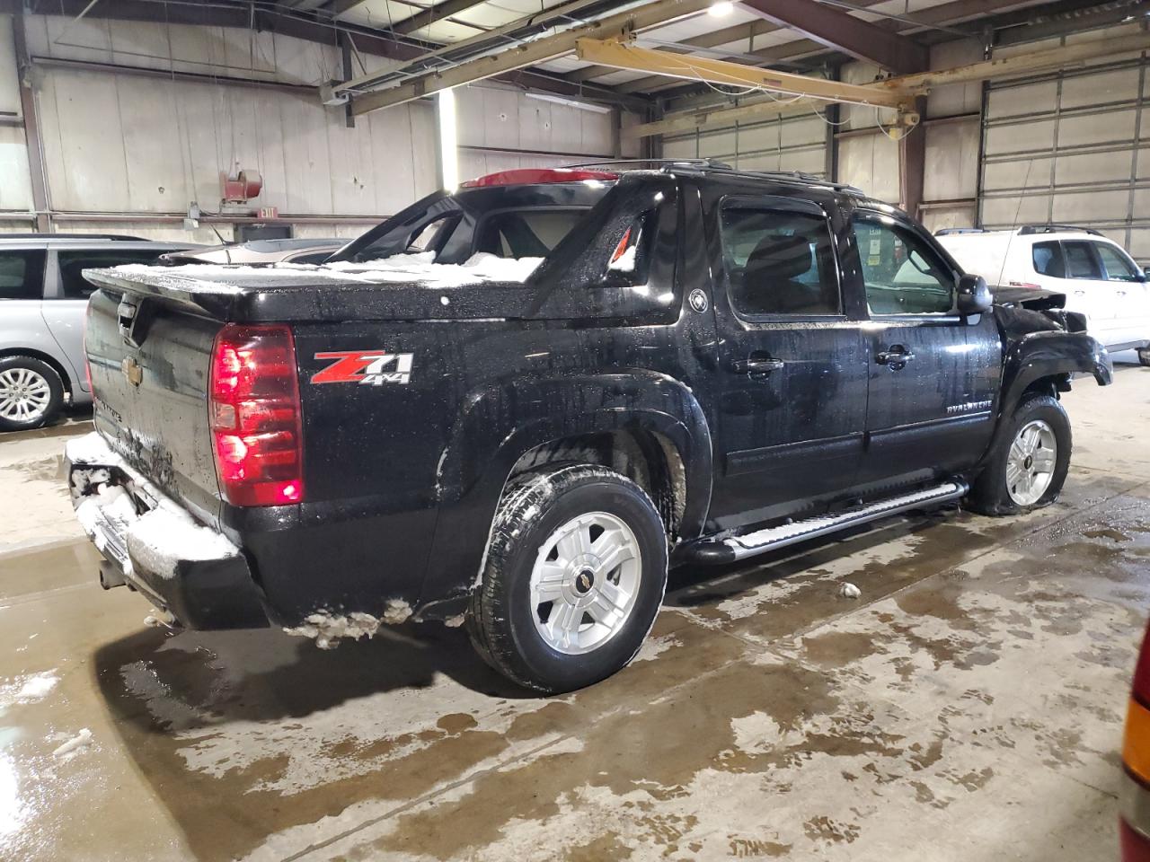 2013 Chevrolet Avalanche VIN 3GNTKFE70DG248404 Copart auction photo, front end / undercarriage damage thumbnail 3