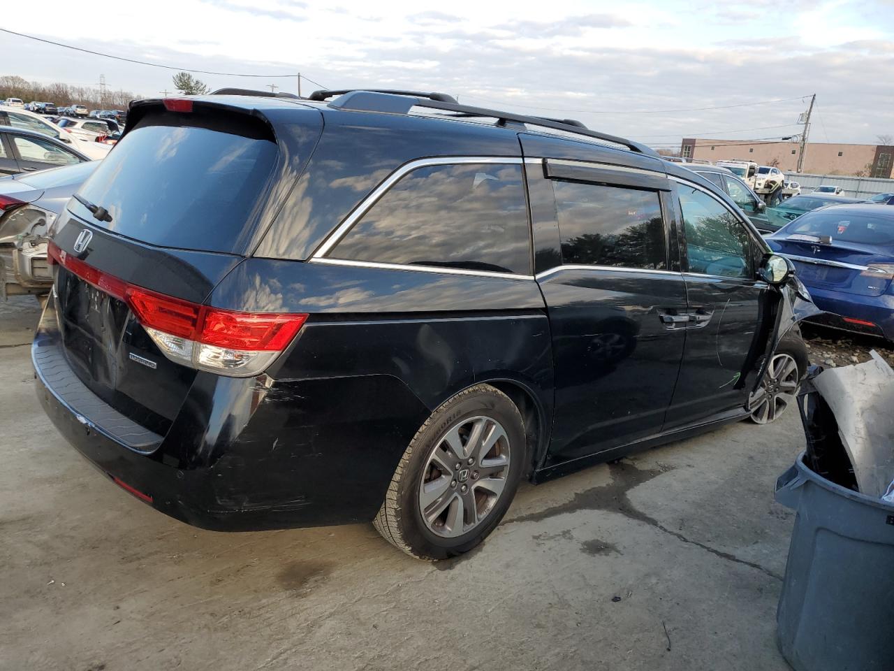 2014 Honda Odyssey VIN 5FNRL5H94EB001823 Copart auction photo, front end / minor dent/scratches damage thumbnail 3